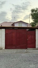 6 хонали ховли сотилади, Бектемир хокимиятининг орқасидаги махаллада.