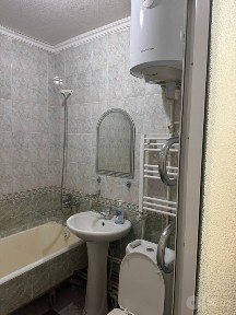 Uyimiz zudlik bilan sotiladi