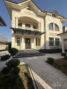 Аренда участка на Шайхантахурском районе бассейном богатый Люкс