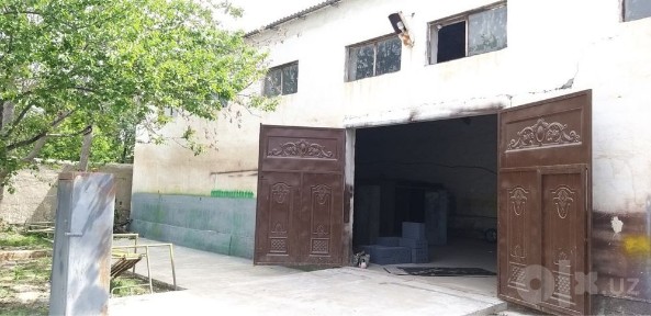 Ишлаб чикариш цех база склад (Нотурар жой) сотилади