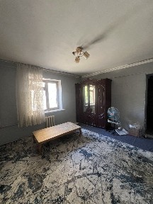 Ijaraga 1 xonali uy Yakkasaroy Rakat maxallasi obshejit uy 1
