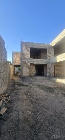 Продаётся недостроенный ДОМ НА БОЛЬШОМ УЧАСТКЕ В ЧИРЧИКЕ