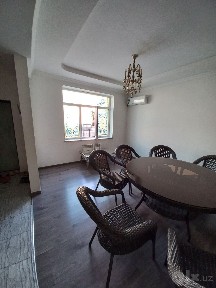 Qo'yliq ota masjid tarafda 4-hona 97m² 3-qavatli Taun-haus Sotiladi
