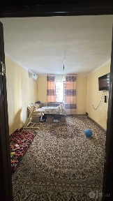 Срочно 3 хонали уй сотилади. Термиз шахри марказида. Ўзимизники.