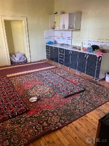 Ижарага уй берилади урикзор бозор 3 хона 150&