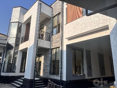 Элитный дом 580 м² в тихом районе - готов к заезду