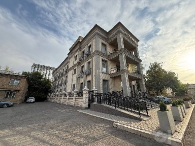 Продажа здания 1986 м² - Яшнабадский район