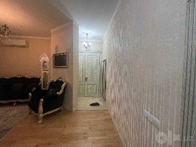 Продается 2-х комнатная квартира ремонт Ойбек, ресторан Basilic