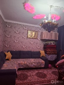 РИЭЛТОР. Продам 3 комнатную квартиру. Спутник -9 второй этаж. 55метров