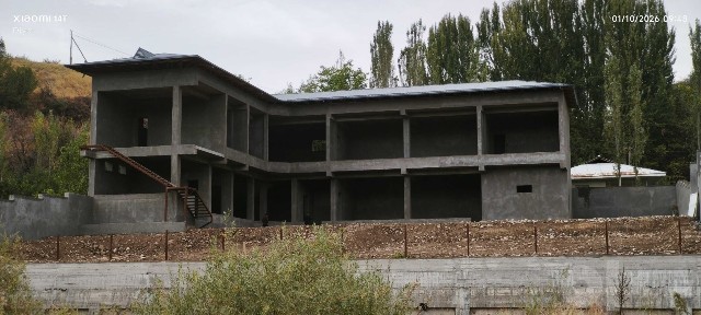 Дала ховли (Dacha) Паркент тумани. Кумушкон