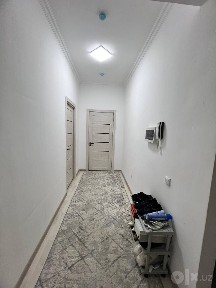Shayxontohur tumani Xalqlar doʻstligi metro yaqinda 1 xona kvartira ij