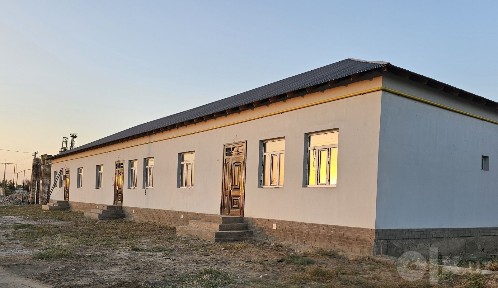 ШОВОТ тумани Узункул махаллсаида жойлашган турар жой бинолари
