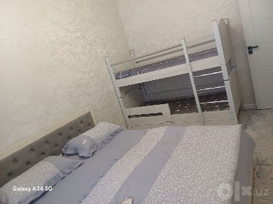 Qumariq Tower Srocna sotiladi kelishadigan joyi bor