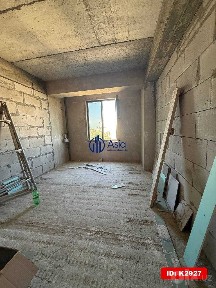 Srochna sotiladi K2927 Shayxul olam maschit yon tarafida