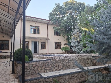 Dacha sotiladi 5.5 sotx bochkada 3klmetr