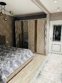 Срочно Продаётся Квартира 1/5/6 студия М. Горький Дипломатия школа