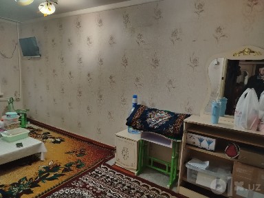 Ijaraga 2 ta qiz bola kerak 1 xonaga