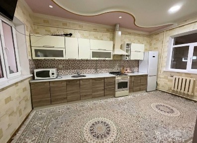 Толық ремонтланған 8 сотоклы жер жай сатылады