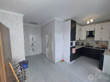 Продается 5-комнатный коттедж - 1.1 сотки