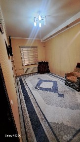 Гиштли 3 хонали квартира тезда сотилади