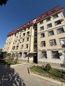 Массив Фируза 3х комнатная 79 м² с Евро ремонтом возле Мечети срочно