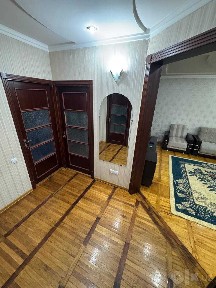 Минор метрони олдида 3 хонали квартира ижарага берилади срочно