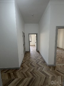 Новостройка 2/2/5 с ремонтом Yangi Uzbekiston