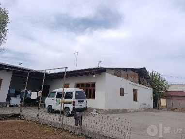 Шахар ташкарисида ховли сотилади