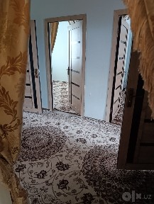 3 xonaliy dom sotiladi