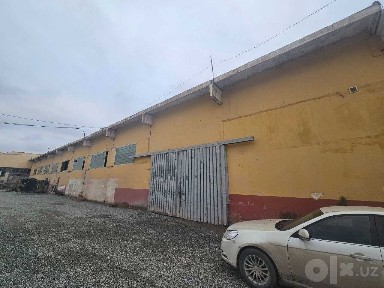 просторное здание в аренду в городе