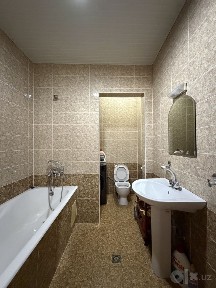 Mirobod tumanidan 4.25 sotixlik hovli sotiladi