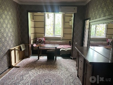 Чилонзор 8кварталда квартира бор қизларга.
