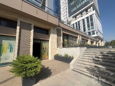 Продается помещение в Nest One, ориентир: Ташкент Сити, 81м²