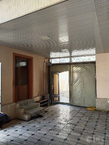 Eski shaxardan hovli sotiladi
