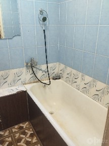 3 xonali kvartira sotiladi 3 mikrayon 70a dom 54 kvartira