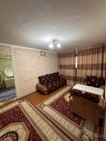 Продается 2-х комнатная на Горгазе. Ор-р: Бон-бон
