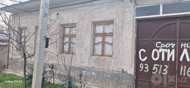 Срочна Учкахрамон Гишткуприк Махалада ховли сотилади Ер хисобида