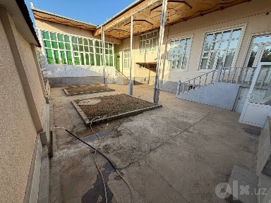 Уй сотилади. Тошкент вилояти, Тошкент тумани