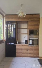 Центр 3/5/5 Евро-ремонт Обстановка 80 м² ул. Юнус Раджабий/Космонавтов