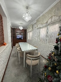 Продается 3/4/4 70м2 на Новомосковском, ор-р: стадион старт