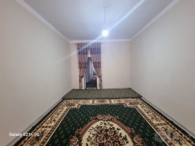 5 каватли домнинг 4 каватида 2 хонали квартира ижарага берилади