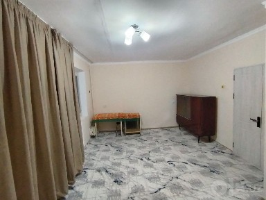 Чирчик ш. Троицк Галерейка кирпичный дом 1/2/4 44 м²