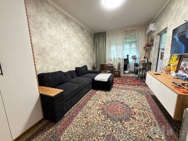 Сдам квартиру метро М. Улугбек 2х - комнатная