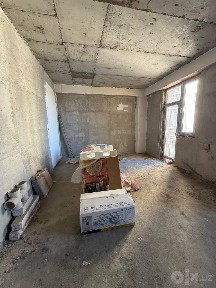 Тезда 1хоналик квартира сотилади