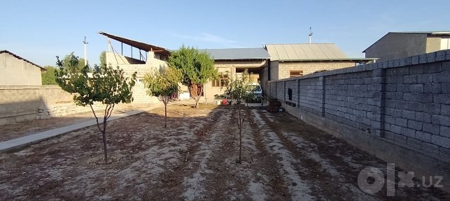 Hovli sotiladi shoshilinch YANGIYOLDA