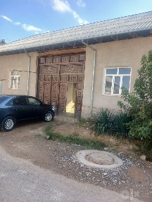 Bekobod Uy sotiladi