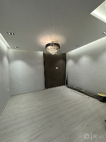 Srochno!Uchtepa Avenue yangi remont.50 m2. 4-etaj