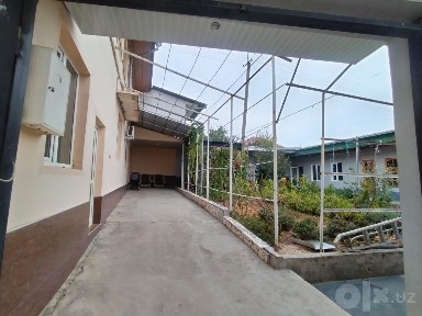 Parvoz mahalla (dacha sotiladi)