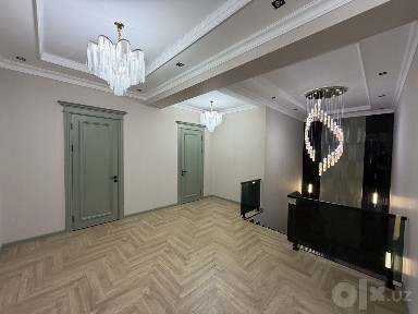 Дом на Циолковского - 500 м² на участке 4,5 сотки