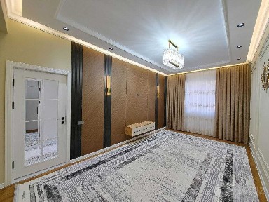 3х комнатная квартира 80кв/м на 2 этаже, Аэропорт